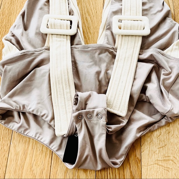 FRAMED Superb Bodysuit - Picture 8 of 9